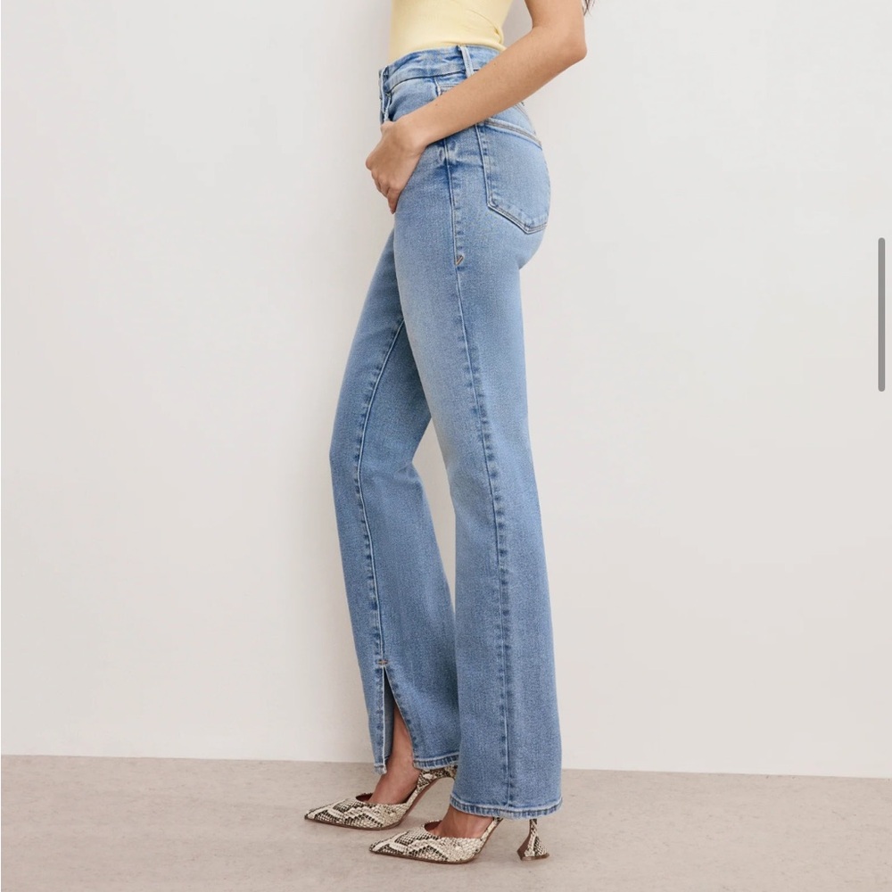 NWT Good American “good boy” straight Jean, Blue 456